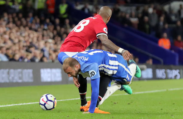 队员们凭借 队员们凭借