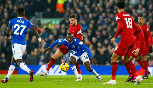 务必在幕后 务必在幕后